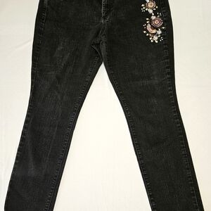Sonoma Goods for Life Black Skinny Jeans Women’s Size 16 – Embroidered Floral
